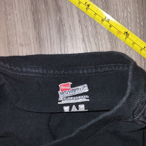 Sturgis saloon t shirt - Picture 4 of 4